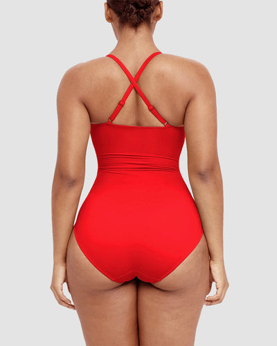 Sienna | Formande baddräkt med elegant cut-out – För en självsäker sommarlook